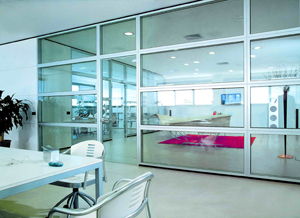 深圳辦公家具采購指南 如何挑選優質的實木、板式、屏風辦公桌及儀器儀表公司